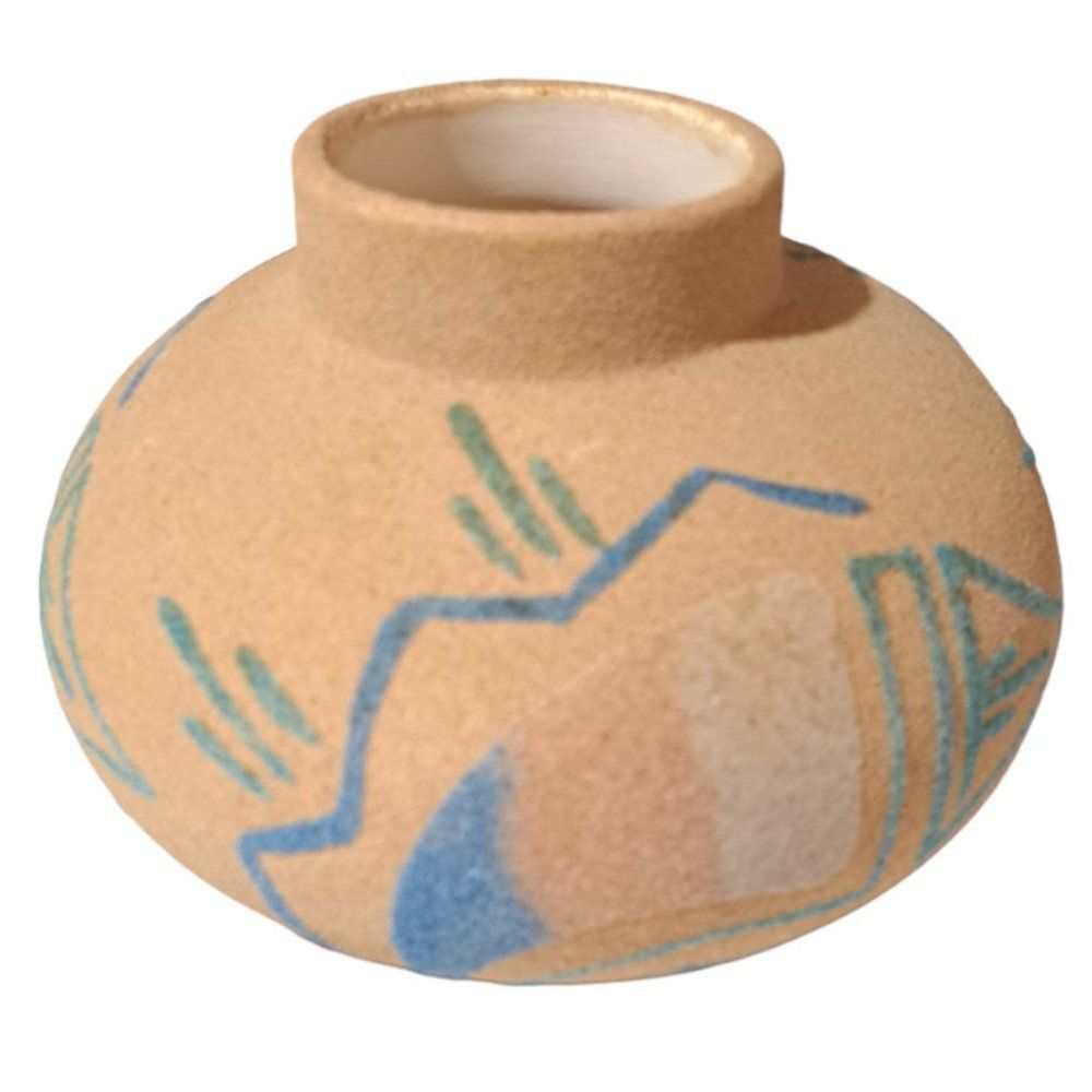 Navajo Sand Art Vase Signed Beige Pottery American Indian Art Handmade